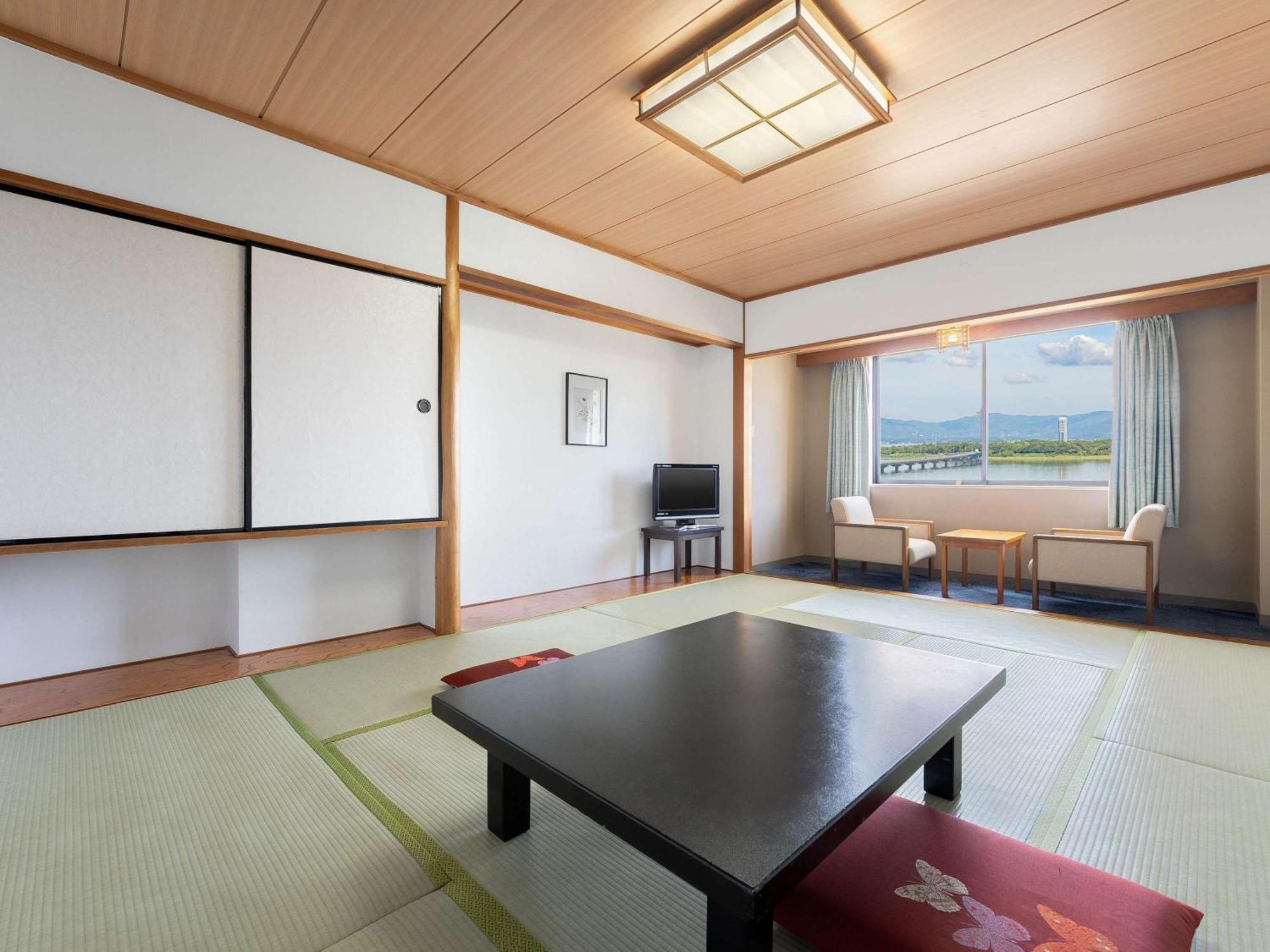 Grand Mercure Lake Hamana Resort & Spa Hamamatsu Exterior photo